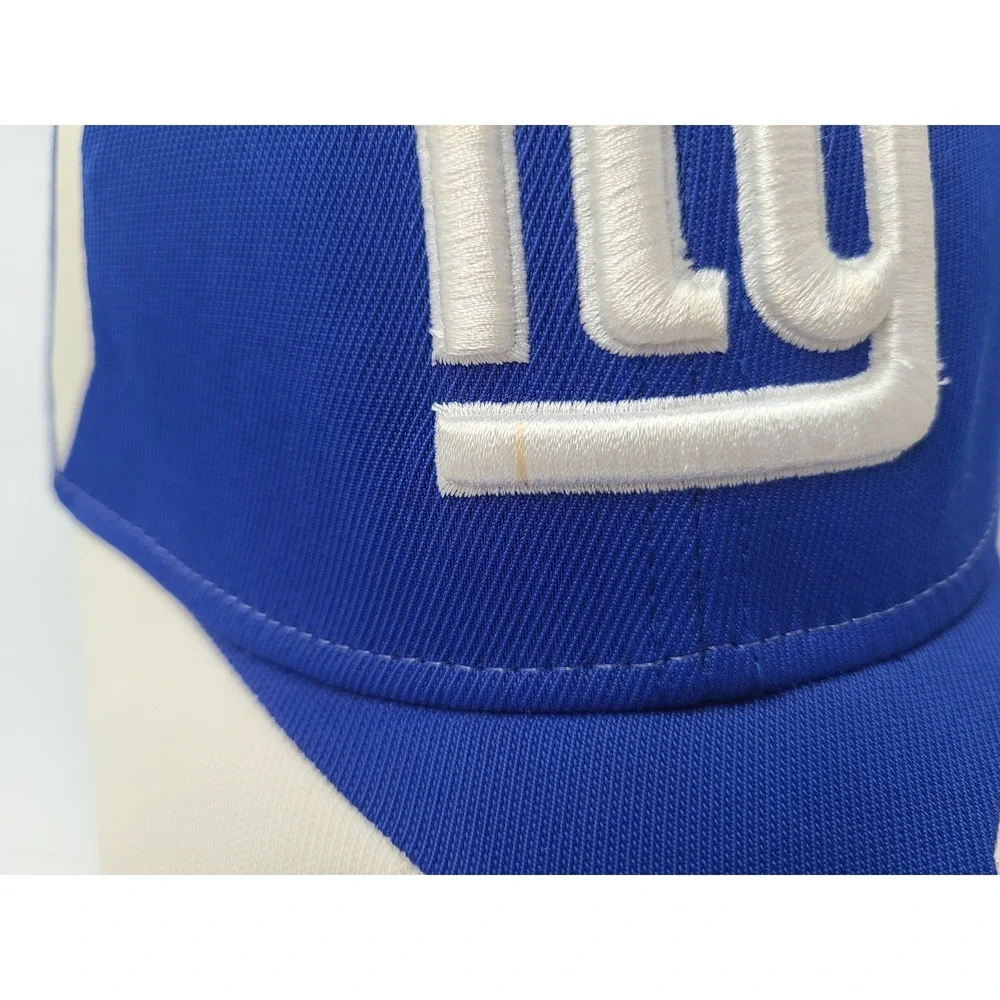 New York Giants Reebok Flex Fitted M-L Hat Cap Nylon Blend Men NFL Football Blue